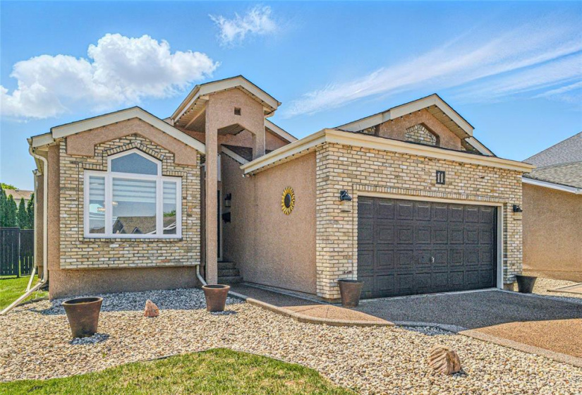 11 Orchard Hill, 3 Bedrooms Bedrooms, 15 Rooms Rooms,2 BathroomsBathrooms,Residential,For Sale,Orchard Hill