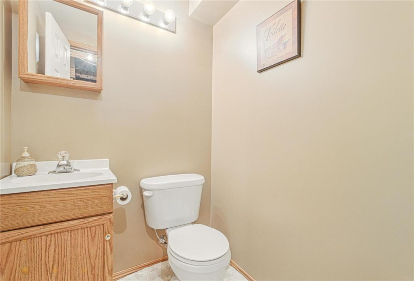 11 Orchard Hill, 3 Bedrooms Bedrooms, 15 Rooms Rooms,2 BathroomsBathrooms,Residential,For Sale,Orchard Hill