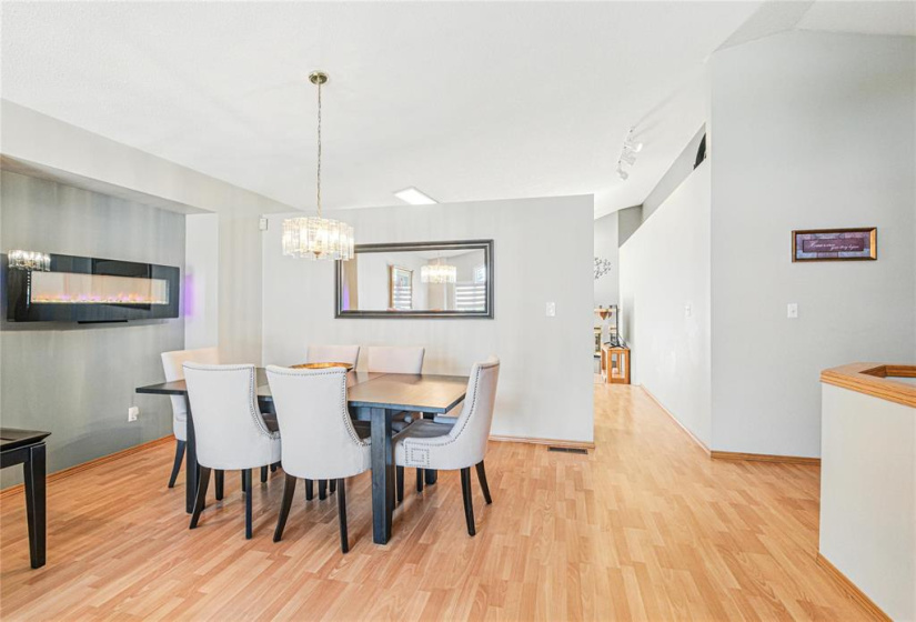 11 Orchard Hill, 3 Bedrooms Bedrooms, 15 Rooms Rooms,2 BathroomsBathrooms,Residential,For Sale,Orchard Hill
