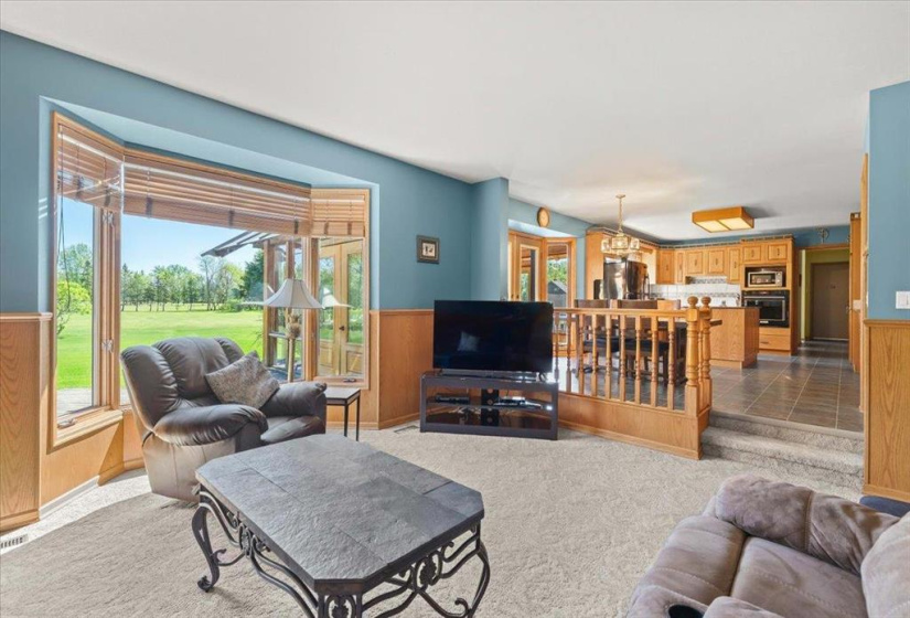 633 Sioux, 5 Bedrooms Bedrooms, 15 Rooms Rooms,3 BathroomsBathrooms,Residential,For Sale,Sioux