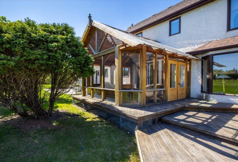633 Sioux, 5 Bedrooms Bedrooms, 15 Rooms Rooms,3 BathroomsBathrooms,Residential,For Sale,Sioux
