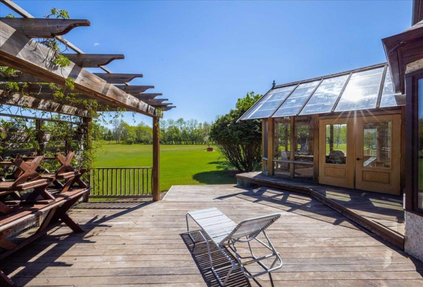 633 Sioux, 5 Bedrooms Bedrooms, 15 Rooms Rooms,3 BathroomsBathrooms,Residential,For Sale,Sioux