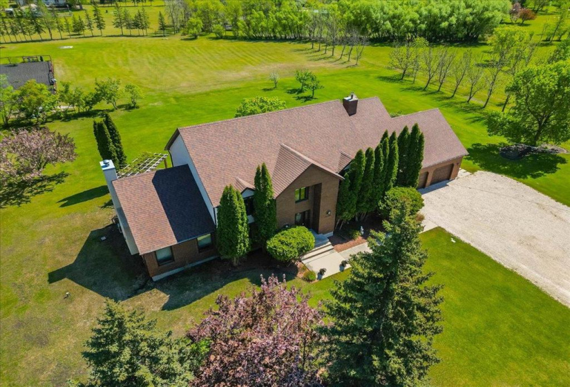 633 Sioux, 5 Bedrooms Bedrooms, 15 Rooms Rooms,3 BathroomsBathrooms,Residential,For Sale,Sioux