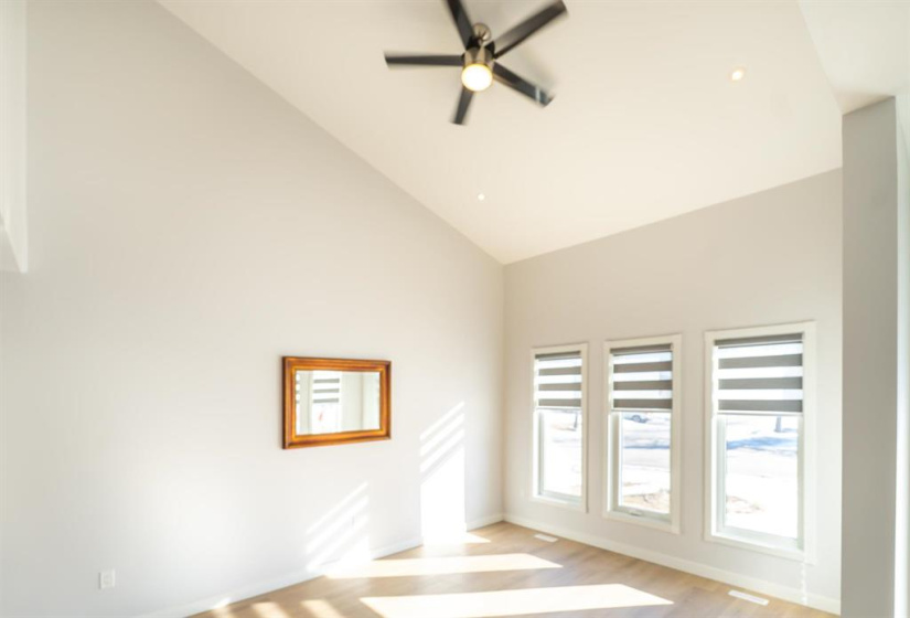 344 Rose Hill, 4 Bedrooms Bedrooms, 21 Rooms Rooms,3 BathroomsBathrooms,Residential,For Sale,Rose Hill