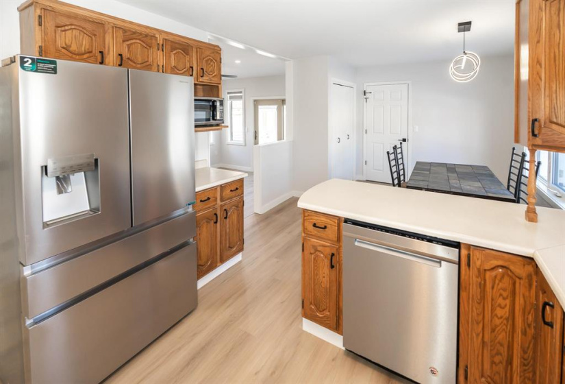 344 Rose Hill, 4 Bedrooms Bedrooms, 21 Rooms Rooms,3 BathroomsBathrooms,Residential,For Sale,Rose Hill