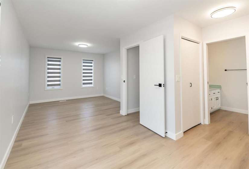 344 Rose Hill, 4 Bedrooms Bedrooms, 21 Rooms Rooms,3 BathroomsBathrooms,Residential,For Sale,Rose Hill