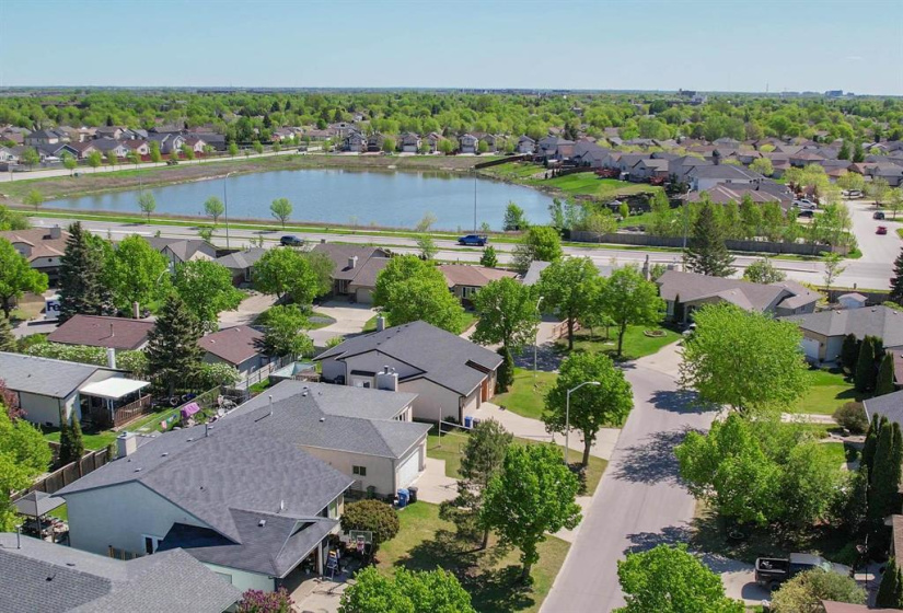 344 Rose Hill, 4 Bedrooms Bedrooms, 21 Rooms Rooms,3 BathroomsBathrooms,Residential,For Sale,Rose Hill