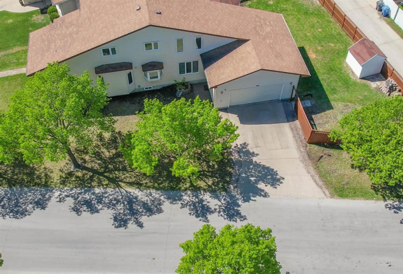 344 Rose Hill, 4 Bedrooms Bedrooms, 21 Rooms Rooms,3 BathroomsBathrooms,Residential,For Sale,Rose Hill
