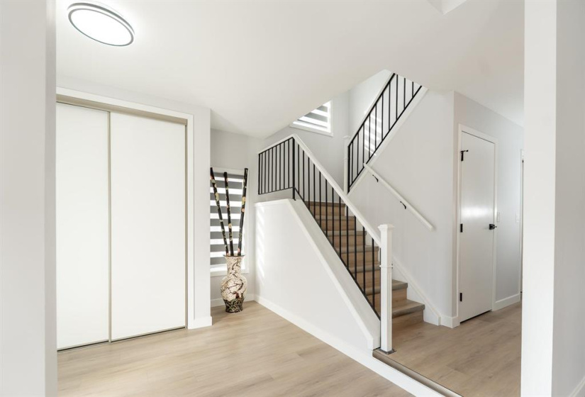 344 Rose Hill, 4 Bedrooms Bedrooms, 21 Rooms Rooms,3 BathroomsBathrooms,Residential,For Sale,Rose Hill