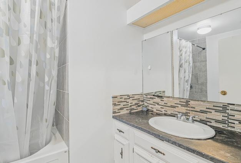 143 Driftwood, 5 Bedrooms Bedrooms, 13 Rooms Rooms,3 BathroomsBathrooms,Residential,For Sale,Driftwood