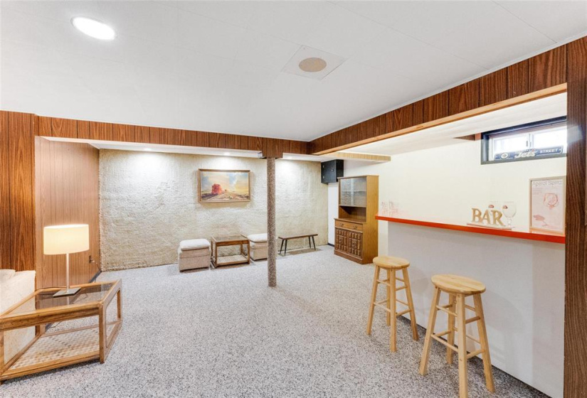 133 Browning, 3 Bedrooms Bedrooms, 11 Rooms Rooms,1 BathroomBathrooms,Residential,For Sale,Browning