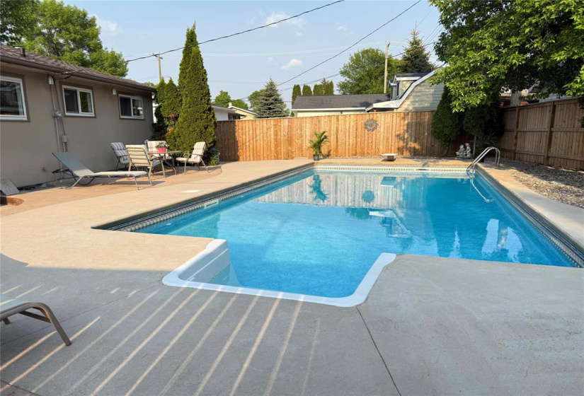 133 Browning, 3 Bedrooms Bedrooms, 11 Rooms Rooms,1 BathroomBathrooms,Residential,For Sale,Browning