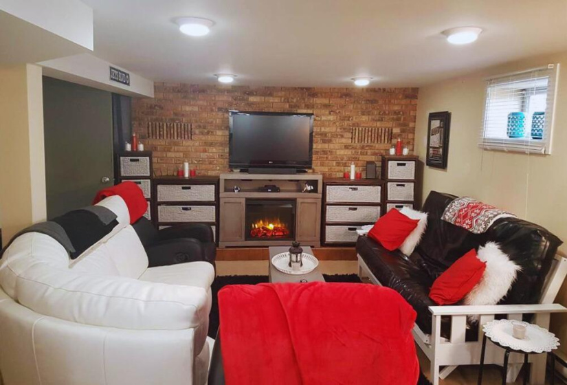 869 Jubilee, 4 Bedrooms Bedrooms, 10 Rooms Rooms,2 BathroomsBathrooms,Residential,For Sale,Jubilee