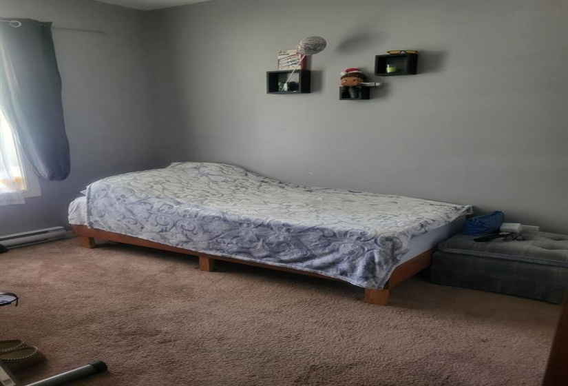 869 Jubilee, 4 Bedrooms Bedrooms, 10 Rooms Rooms,2 BathroomsBathrooms,Residential,For Sale,Jubilee