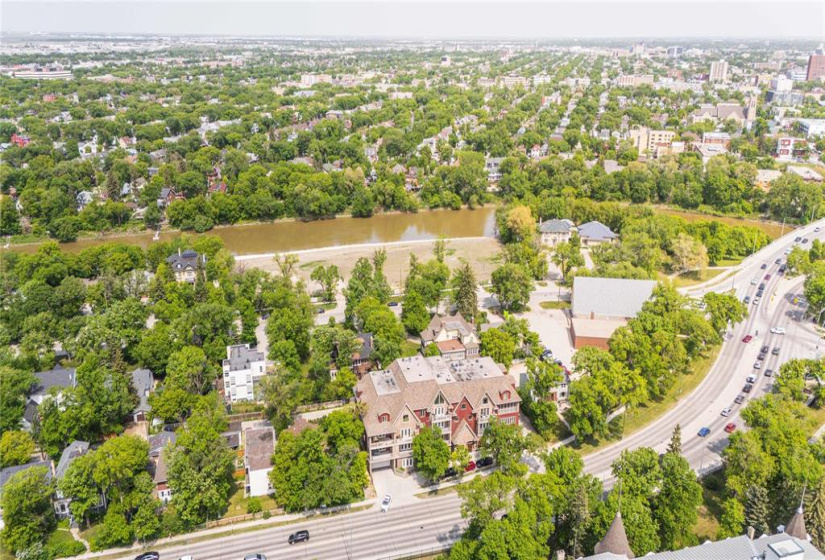 85 Academy, 2 Bedrooms Bedrooms, 9 Rooms Rooms,2 BathroomsBathrooms,Condominium,For Sale,Academy