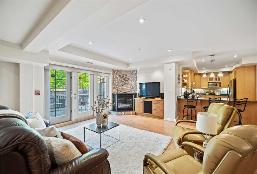 85 Academy, 2 Bedrooms Bedrooms, 9 Rooms Rooms,2 BathroomsBathrooms,Condominium,For Sale,Academy