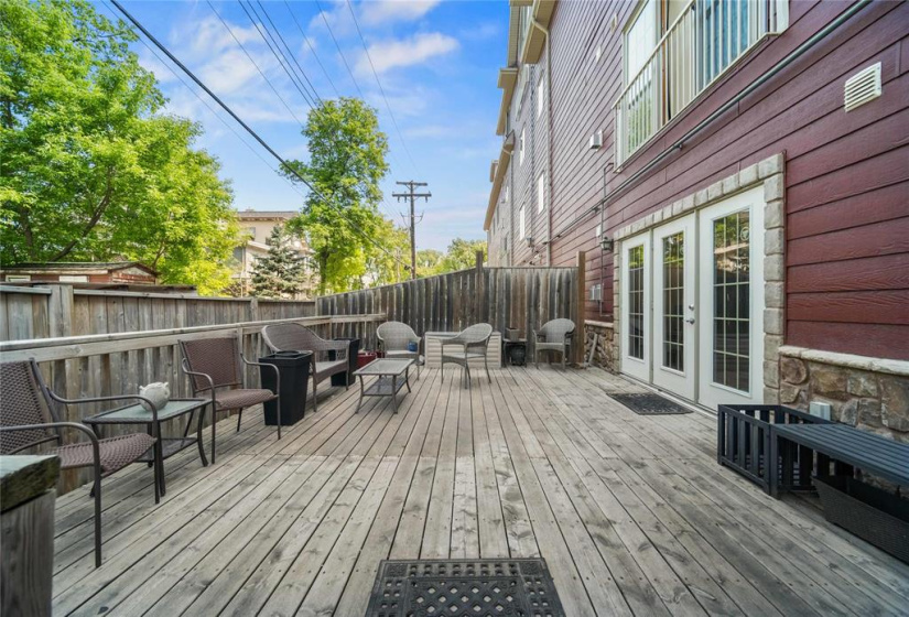 85 Academy, 2 Bedrooms Bedrooms, 9 Rooms Rooms,2 BathroomsBathrooms,Condominium,For Sale,Academy