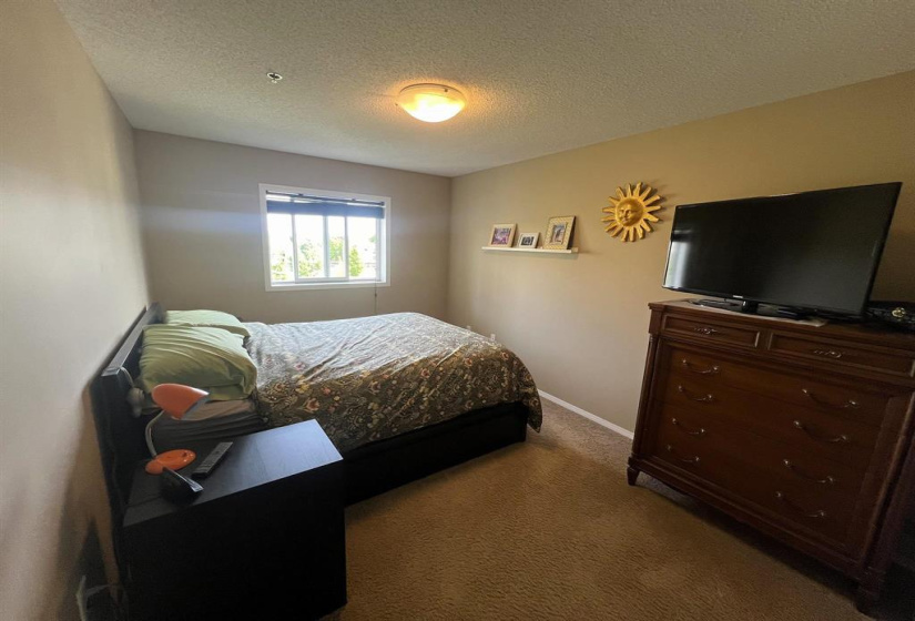 230 Fairhaven, 2 Bedrooms Bedrooms, 6 Rooms Rooms,1 BathroomBathrooms,Condominium,For Sale,Fairhaven