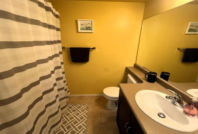 230 Fairhaven, 2 Bedrooms Bedrooms, 6 Rooms Rooms,1 BathroomBathrooms,Condominium,For Sale,Fairhaven