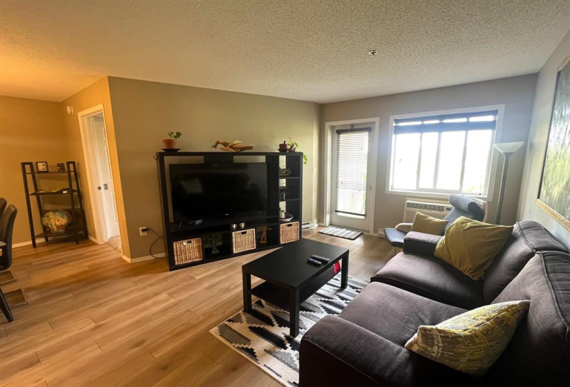 230 Fairhaven, 2 Bedrooms Bedrooms, 6 Rooms Rooms,1 BathroomBathrooms,Condominium,For Sale,Fairhaven