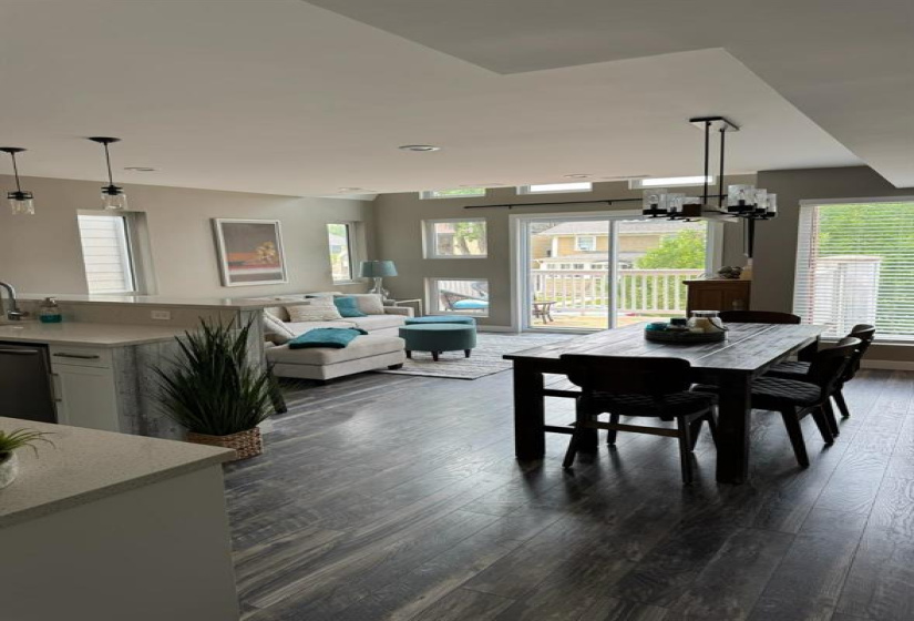 902 Dorchester, 2 Bedrooms Bedrooms, 8 Rooms Rooms,2 BathroomsBathrooms,Condominium,For Sale,Dorchester