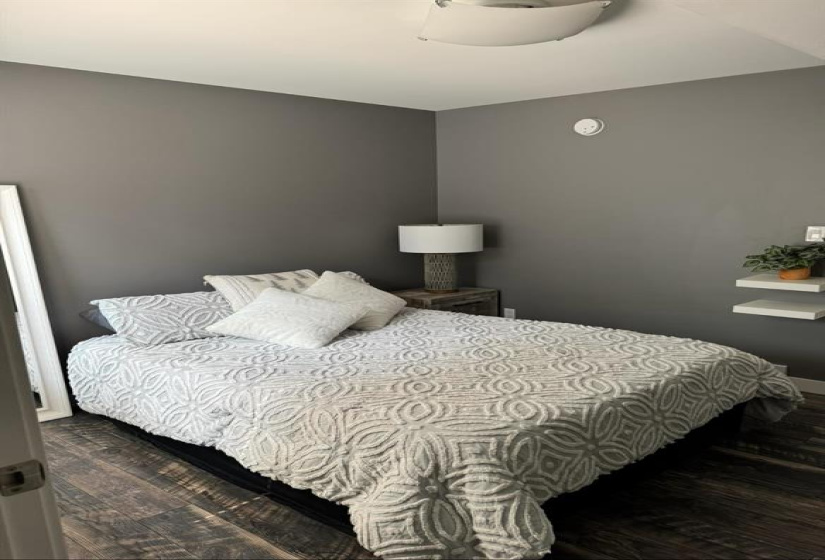 902 Dorchester, 2 Bedrooms Bedrooms, 8 Rooms Rooms,2 BathroomsBathrooms,Condominium,For Sale,Dorchester