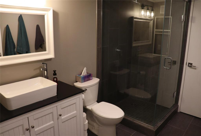 902 Dorchester, 2 Bedrooms Bedrooms, 8 Rooms Rooms,2 BathroomsBathrooms,Condominium,For Sale,Dorchester