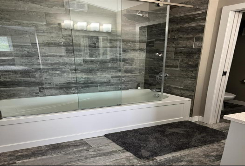 902 Dorchester, 2 Bedrooms Bedrooms, 8 Rooms Rooms,2 BathroomsBathrooms,Condominium,For Sale,Dorchester