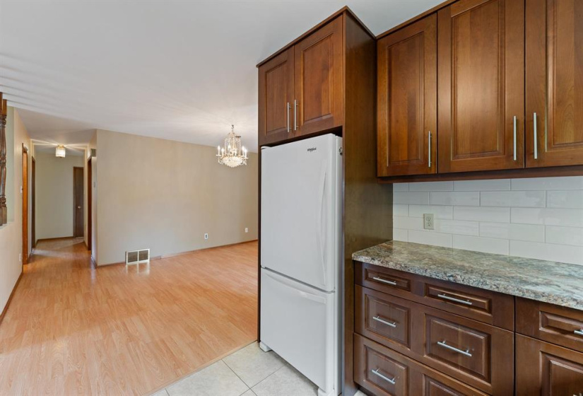 213 Sterling, 4 Bedrooms Bedrooms, 12 Rooms Rooms,2 BathroomsBathrooms,Residential,For Sale,Sterling