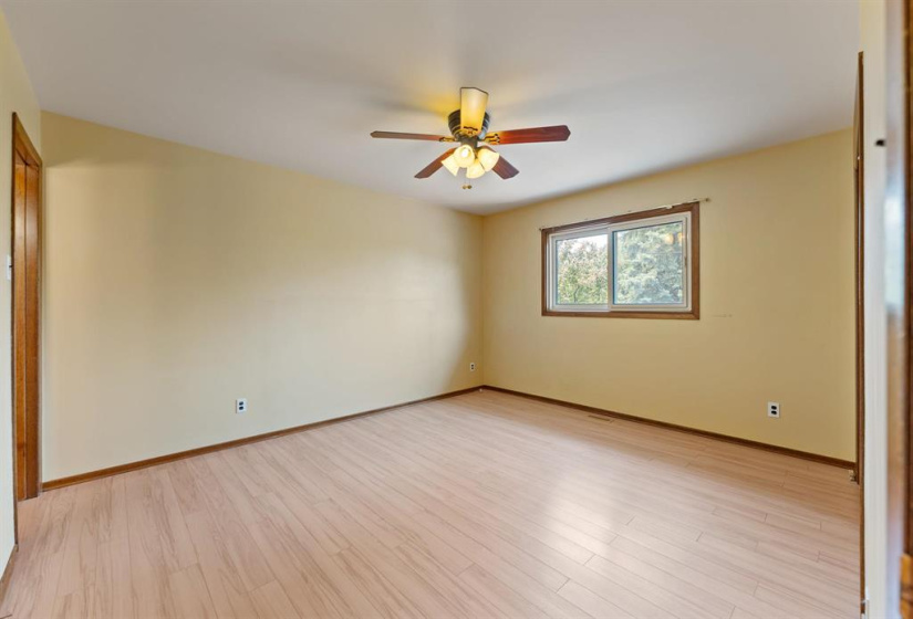 213 Sterling, 4 Bedrooms Bedrooms, 12 Rooms Rooms,2 BathroomsBathrooms,Residential,For Sale,Sterling