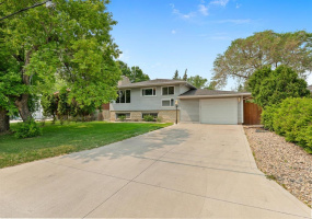 213 Sterling, 4 Bedrooms Bedrooms, 12 Rooms Rooms,2 BathroomsBathrooms,Residential,For Sale,Sterling