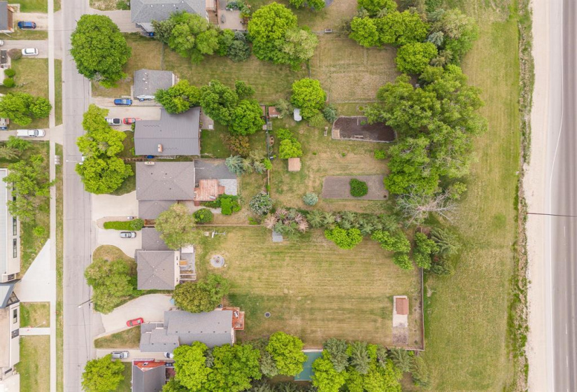 213 Sterling, 4 Bedrooms Bedrooms, 12 Rooms Rooms,2 BathroomsBathrooms,Residential,For Sale,Sterling