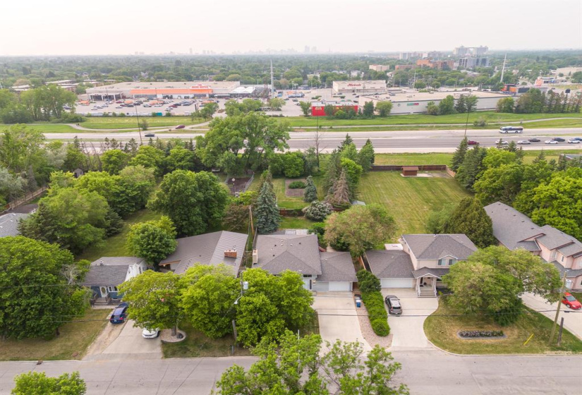 213 Sterling, 4 Bedrooms Bedrooms, 12 Rooms Rooms,2 BathroomsBathrooms,Residential,For Sale,Sterling