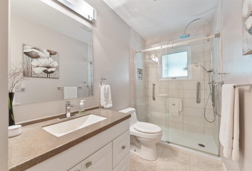 610 Lindsay, 3 Bedrooms Bedrooms, 11 Rooms Rooms,2 BathroomsBathrooms,Residential,For Sale,Lindsay