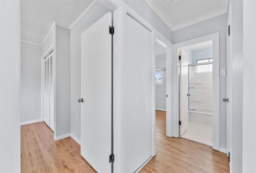 723 Harbison, 2 Bedrooms Bedrooms, 5 Rooms Rooms,1 BathroomBathrooms,Residential,For Sale,Harbison