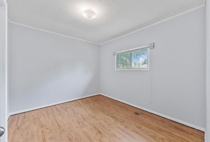 723 Harbison, 2 Bedrooms Bedrooms, 5 Rooms Rooms,1 BathroomBathrooms,Residential,For Sale,Harbison