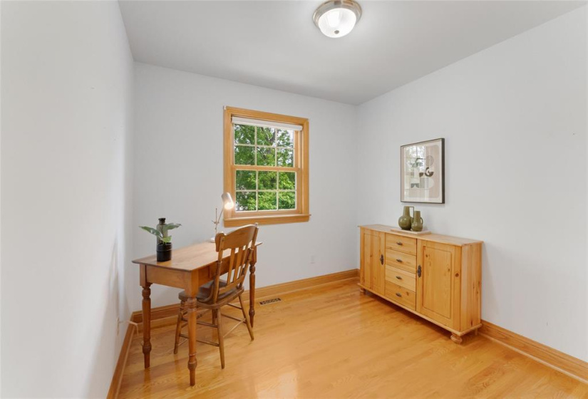 4th bedroom