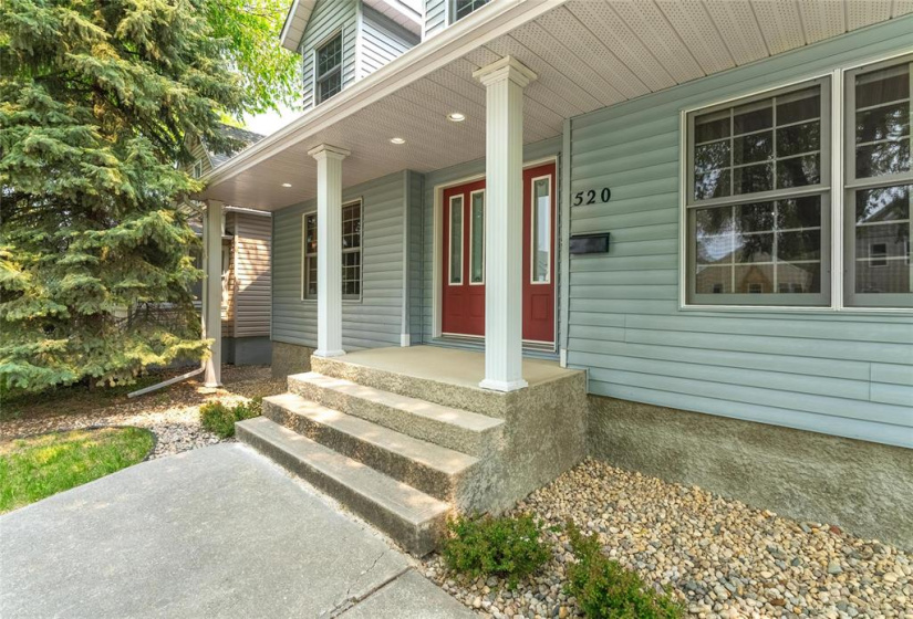 520 St Jean Baptiste, 4 Bedrooms Bedrooms, 15 Rooms Rooms,3 BathroomsBathrooms,Residential,For Sale,St Jean Baptiste