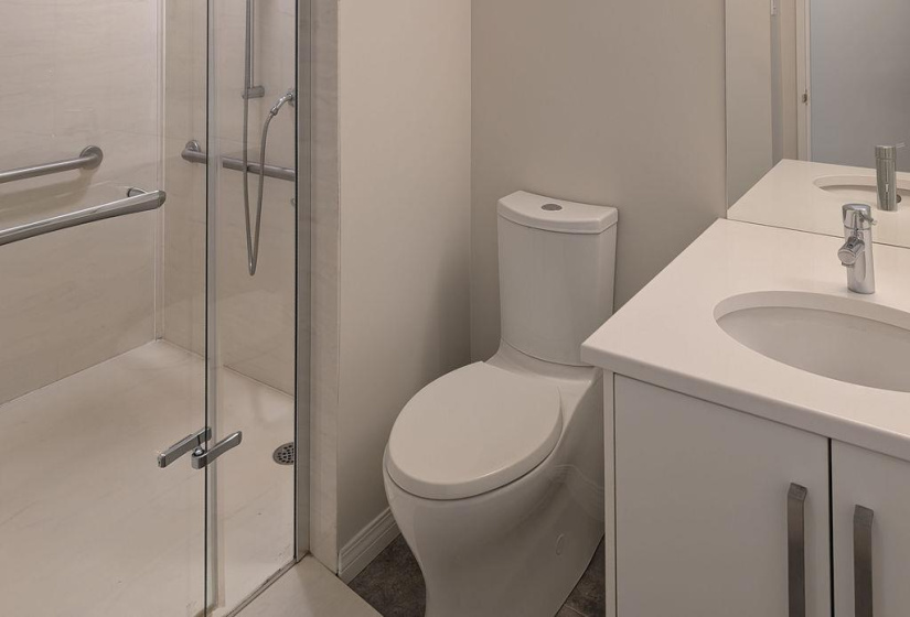 55 Nassau, 2 Bedrooms Bedrooms, 6 Rooms Rooms,1 BathroomBathrooms,Condominium,For Sale,Nassau