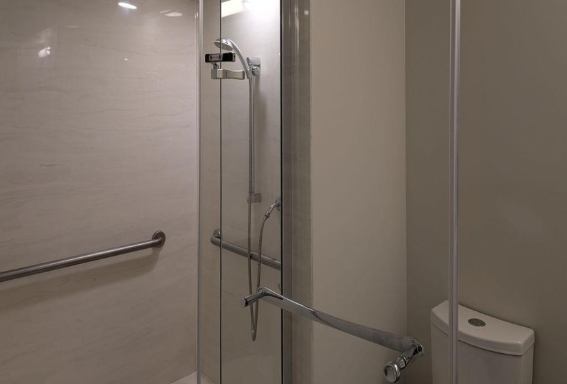 55 Nassau, 2 Bedrooms Bedrooms, 6 Rooms Rooms,1 BathroomBathrooms,Condominium,For Sale,Nassau