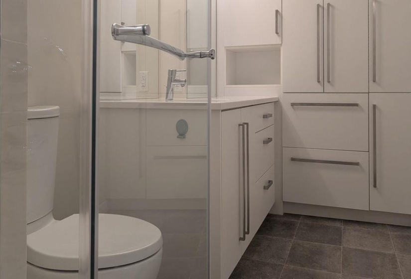 55 Nassau, 2 Bedrooms Bedrooms, 6 Rooms Rooms,1 BathroomBathrooms,Condominium,For Sale,Nassau