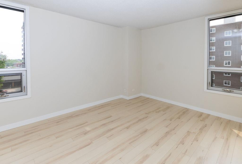 55 Nassau, 2 Bedrooms Bedrooms, 6 Rooms Rooms,1 BathroomBathrooms,Condominium,For Sale,Nassau