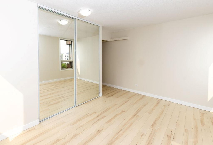 55 Nassau, 2 Bedrooms Bedrooms, 6 Rooms Rooms,1 BathroomBathrooms,Condominium,For Sale,Nassau