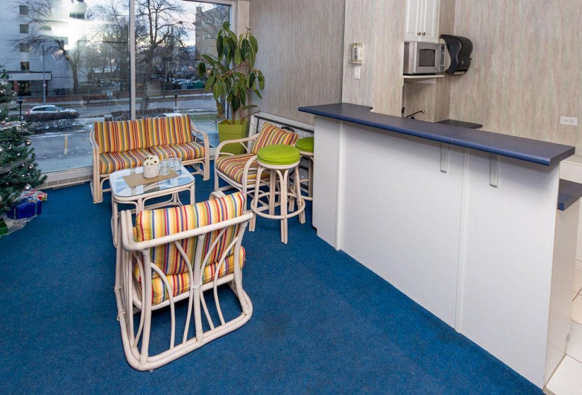 55 Nassau, 2 Bedrooms Bedrooms, 6 Rooms Rooms,1 BathroomBathrooms,Condominium,For Sale,Nassau
