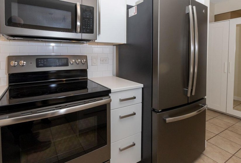 55 Nassau, 2 Bedrooms Bedrooms, 6 Rooms Rooms,1 BathroomBathrooms,Condominium,For Sale,Nassau
