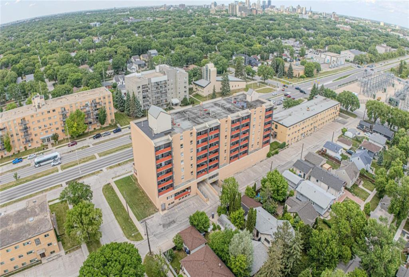 1030 Grant, 2 Bedrooms Bedrooms, 6 Rooms Rooms,1 BathroomBathrooms,Condominium,For Sale,Grant