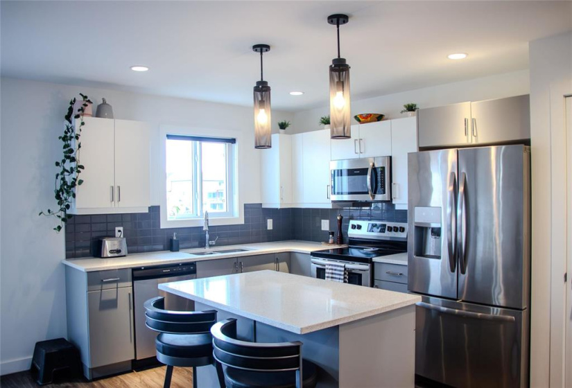 74 Silver Creek, 3 Bedrooms Bedrooms, 9 Rooms Rooms,2 BathroomsBathrooms,Residential,For Sale,Silver Creek