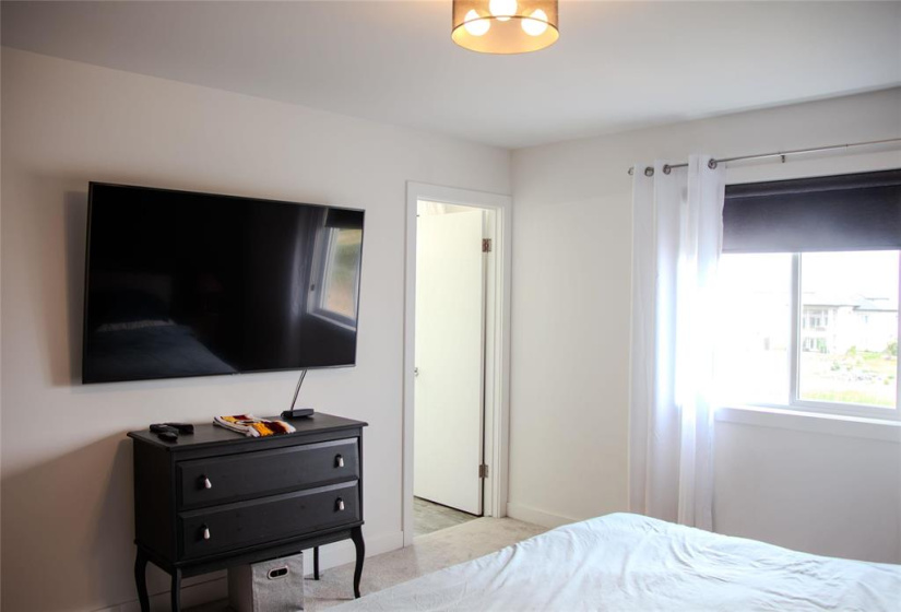 74 Silver Creek, 3 Bedrooms Bedrooms, 9 Rooms Rooms,2 BathroomsBathrooms,Residential,For Sale,Silver Creek