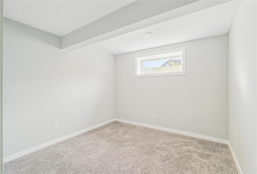 20 Fireweed, 4 Bedrooms Bedrooms, 13 Rooms Rooms,3 BathroomsBathrooms,Residential,For Sale,Fireweed