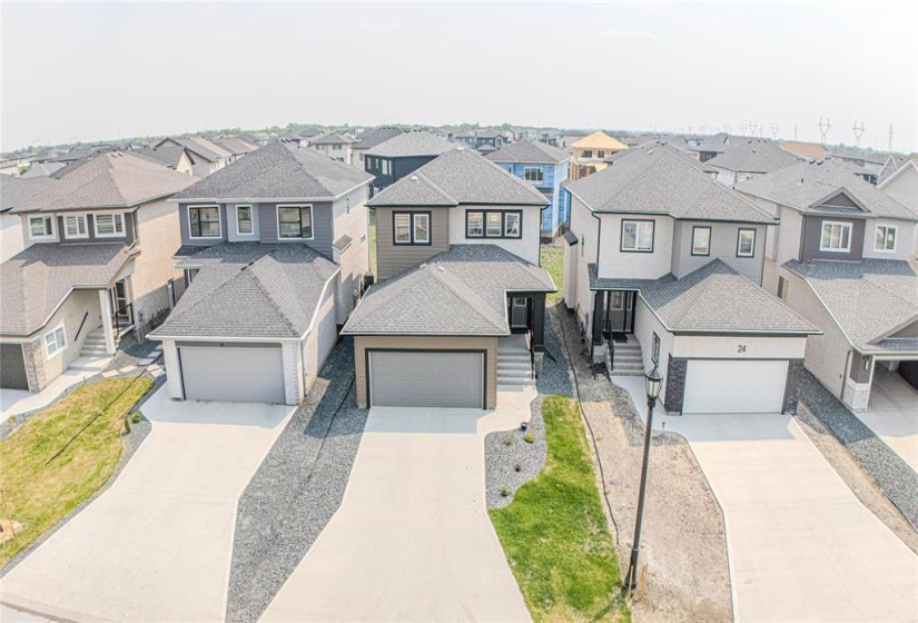 20 Fireweed, 4 Bedrooms Bedrooms, 13 Rooms Rooms,3 BathroomsBathrooms,Residential,For Sale,Fireweed